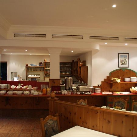 Hotel Neuwirt Mauterndorf  Bagian luar foto