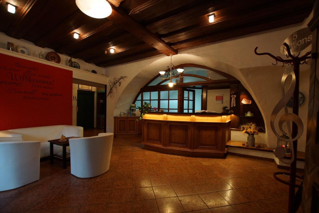 Hotel Neuwirt Mauterndorf  Bagian luar foto