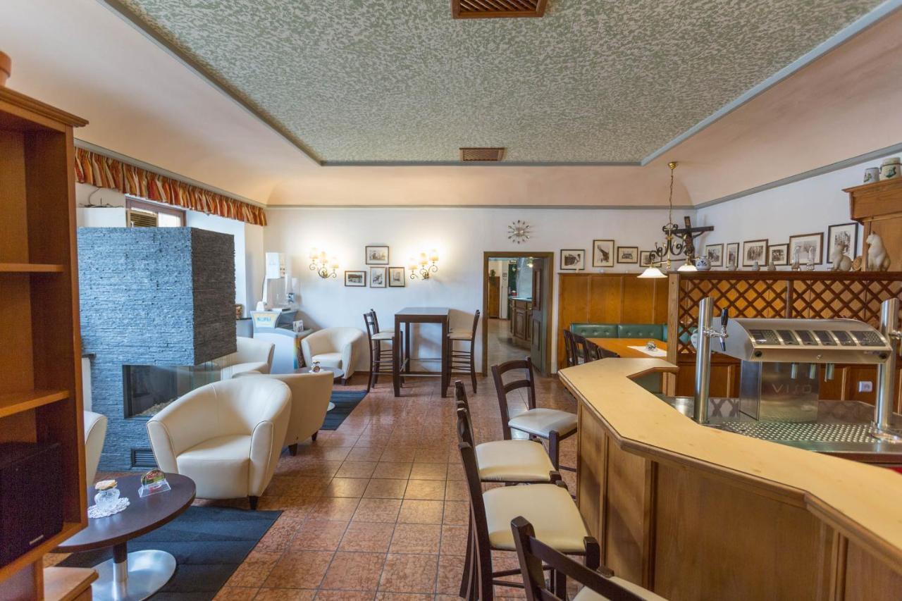 Hotel Neuwirt Mauterndorf  Bagian luar foto